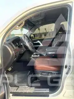 2018 Toyota LAND CRUISER