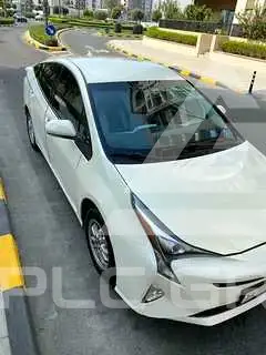2018 Toyota PRIUS