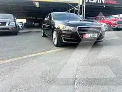 2018 Genesis G90