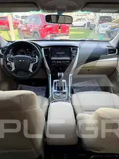 2019 Mitsubishi MONTERO