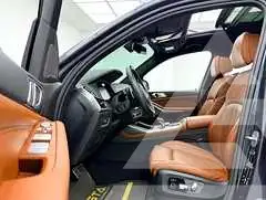 2019 BMW X7
