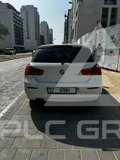 2019 BMW 120