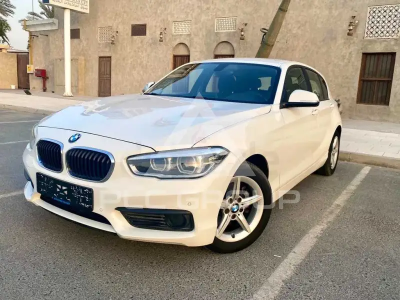 2019 BMW 120