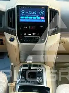 2019 Toyota LAND CRUISER