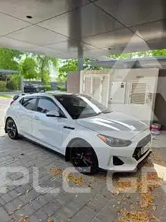 2019 Hyundai Veloster