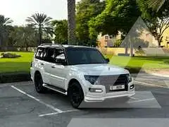 2020 Mitsubishi PAJARO