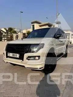 2020 Mitsubishi PAJARO