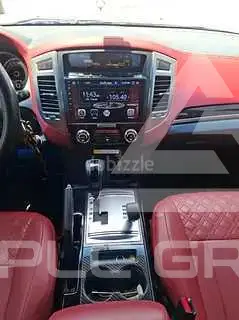 2020 Mitsubishi PAJARO