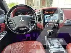 2020 Mitsubishi PAJARO