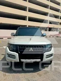 2020 Mitsubishi PAJARO