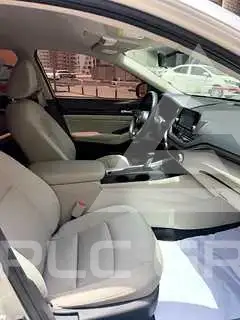 2020 Nissan ALTIMA