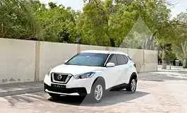 2020 Nissan KICKS