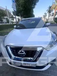 2020 Nissan KICKS