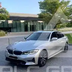 2020 BMW 320