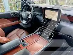 2020 Lincoln NAVIGATOR