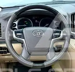 2020 Toyota LAND CRUISER