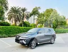 2020 Toyota Fortuner