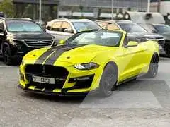 2020 Ford MUSTANG