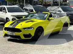 2020 Ford MUSTANG