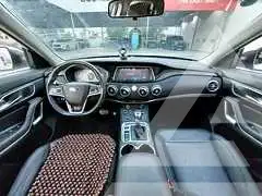 2020 JAC S7