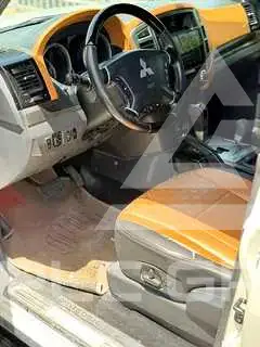 2021 Mitsubishi PAJARO