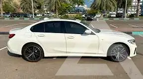 2021 BMW 320
