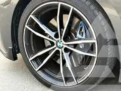 2021 BMW 320