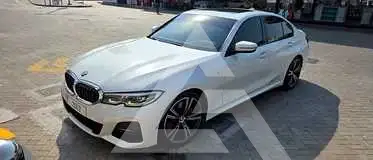 2021 BMW 320