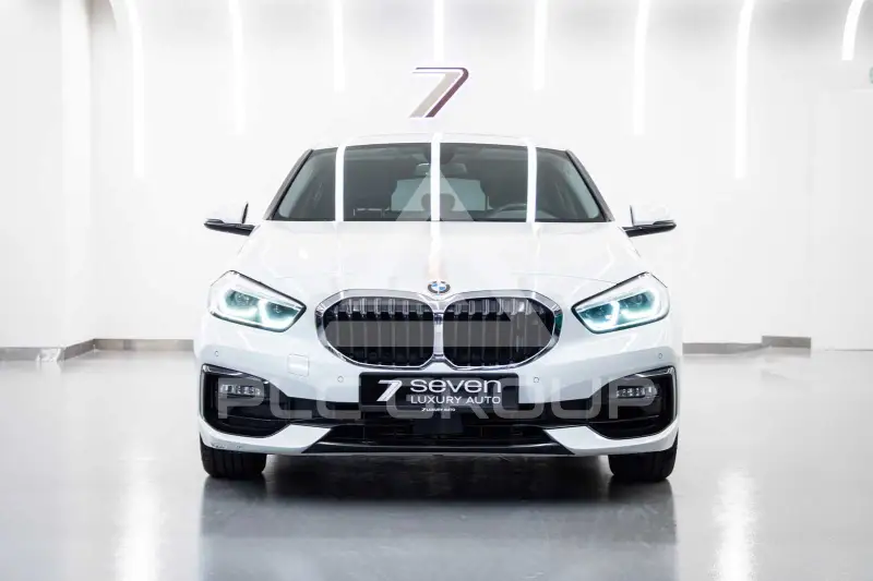 2021 BMW 120