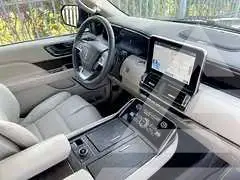 2021 Lincoln NAVIGATOR