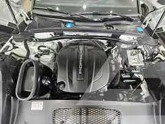 2021 Porsche MACAN