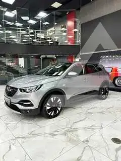 2021 Opel GrandlandX