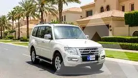 2022 Mitsubishi PAJARO