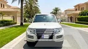 2022 Mitsubishi PAJARO