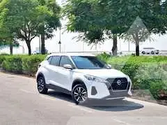 2022 Nissan KICKS