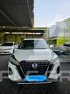2022 Nissan KICKS