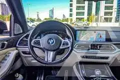 2022 BMW X7
