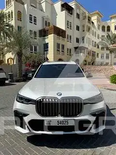 2022 BMW X7