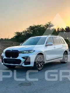 2022 BMW X7