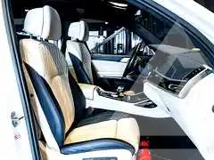 2022 BMW X7