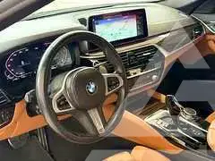 2022 BMW 535