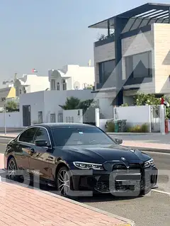 2022 BMW 320