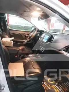 2022 Jeep CHEROKEE