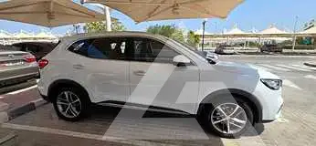 2022 MG Hs