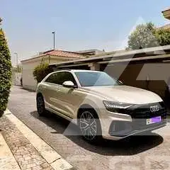 2022 Audi Q8