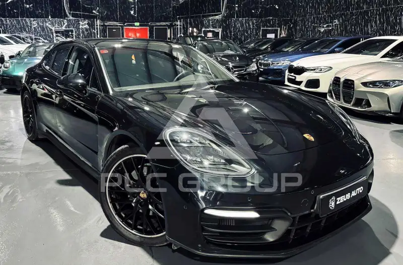 2022 Porsche Panamera