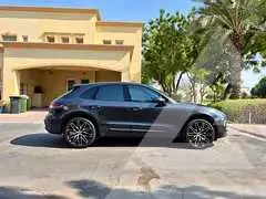 2022 Porsche MACAN