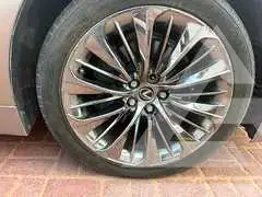 2022 Lexus LS