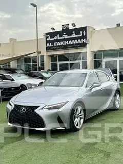 2022 Lexus IS