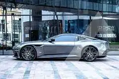 2022 Aston Martin DBS